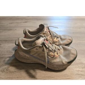 Nike Pegasus Trail Running Shoe Size 7.5 Women’s Soft Pink Aluminum DA8698-600